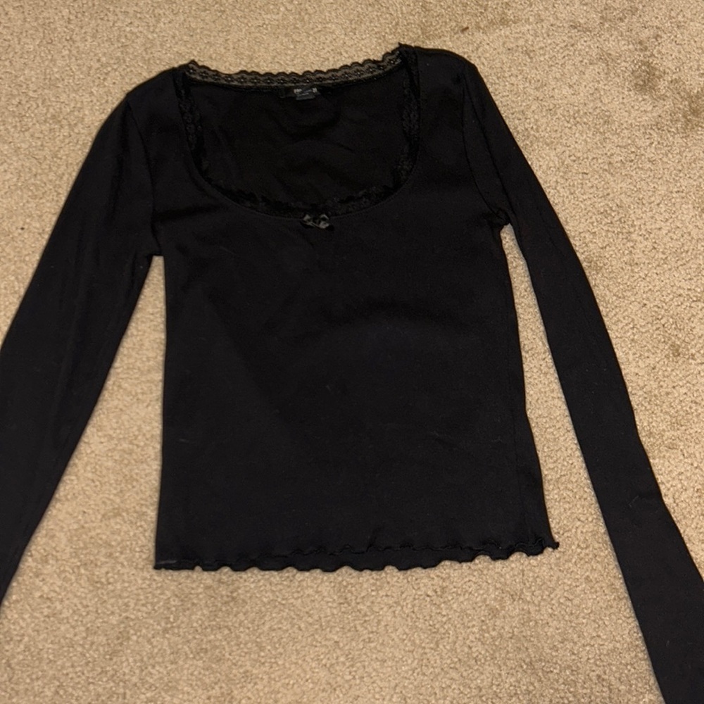 Forever 21 Black Square Neck Lace and Lettuce Edge Top